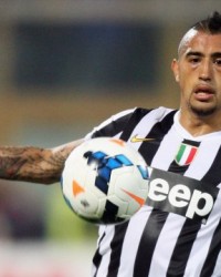  拜仁慕尼黑客场险胜彰显冠军底蕴与实力