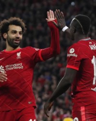  米兰德比战平积分差距维持悬念  