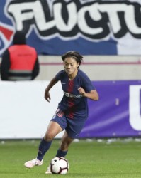  里昂女足四连冠创历史新纪录  