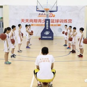 云博体育官网- 拉齐奥中场核心伤愈复出，战术体系全面升级  
