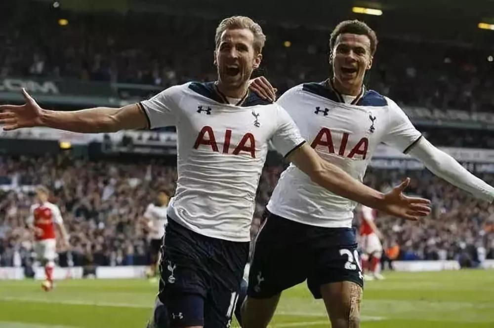  哈兰德连续五轮破门势不可挡  