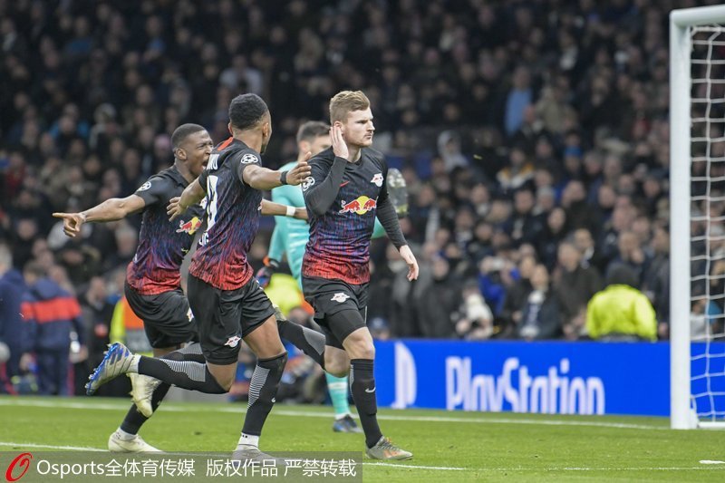  尼斯门将神勇扑救屡献神迹，零封对手收获赛季首胜